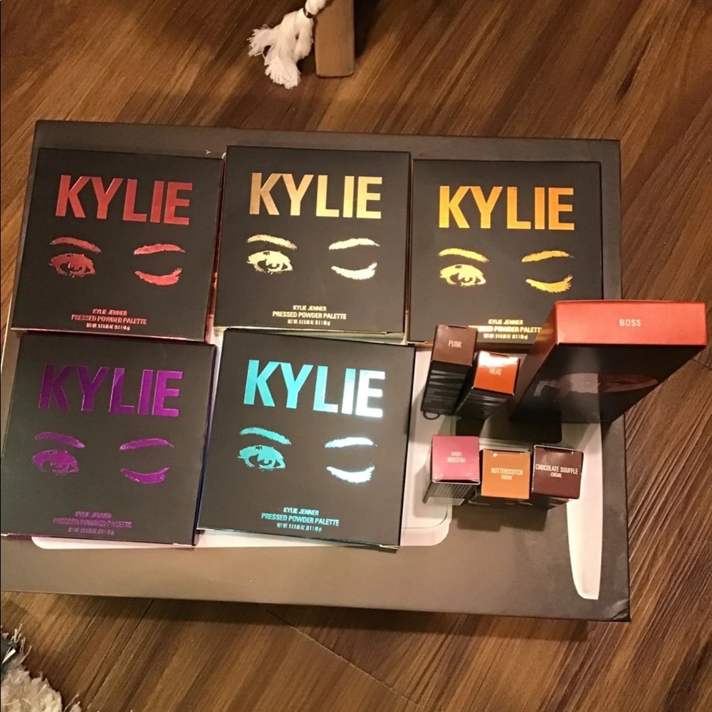 Kylie Bundle